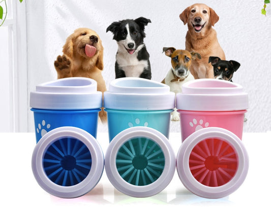 Petnki Paw Cleaner Cup with silicone bristles in blue
